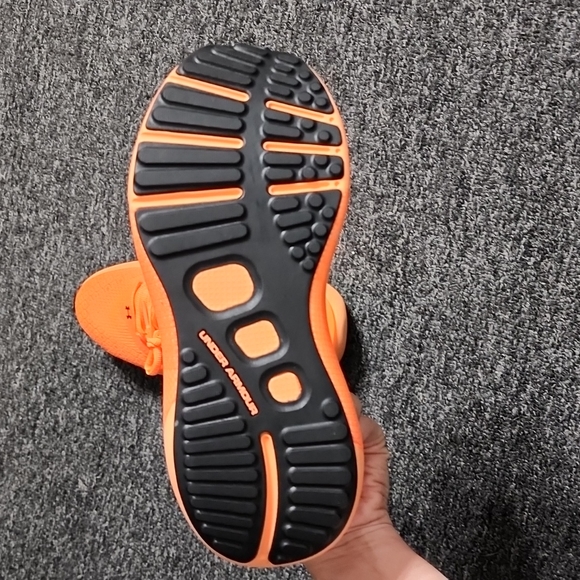 Under Armour HOVR Phantom 3 Trainer Running Athletic Shoes in Panic Orange - Picture 7 of 11